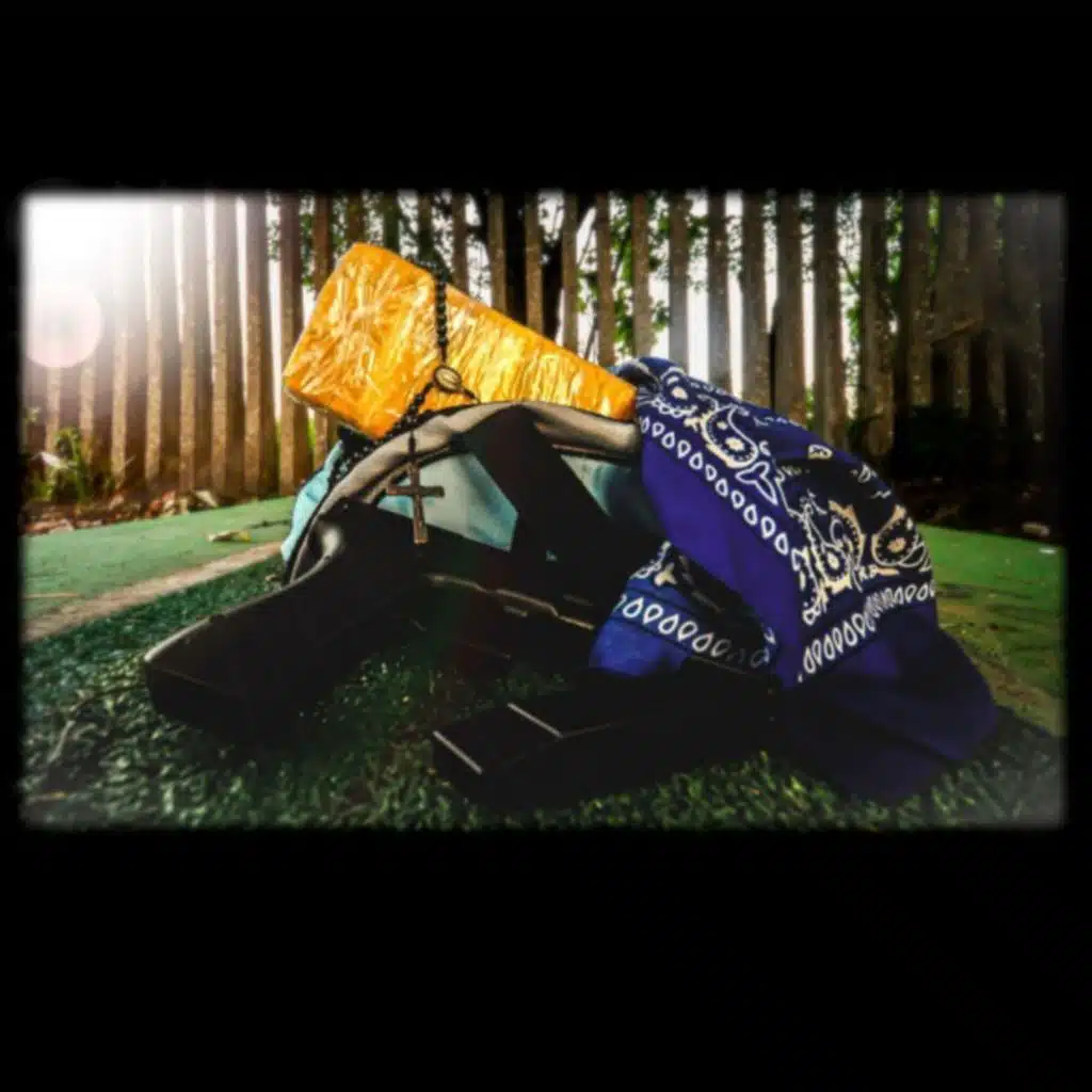 Plata O Plomo (feat. TKR)