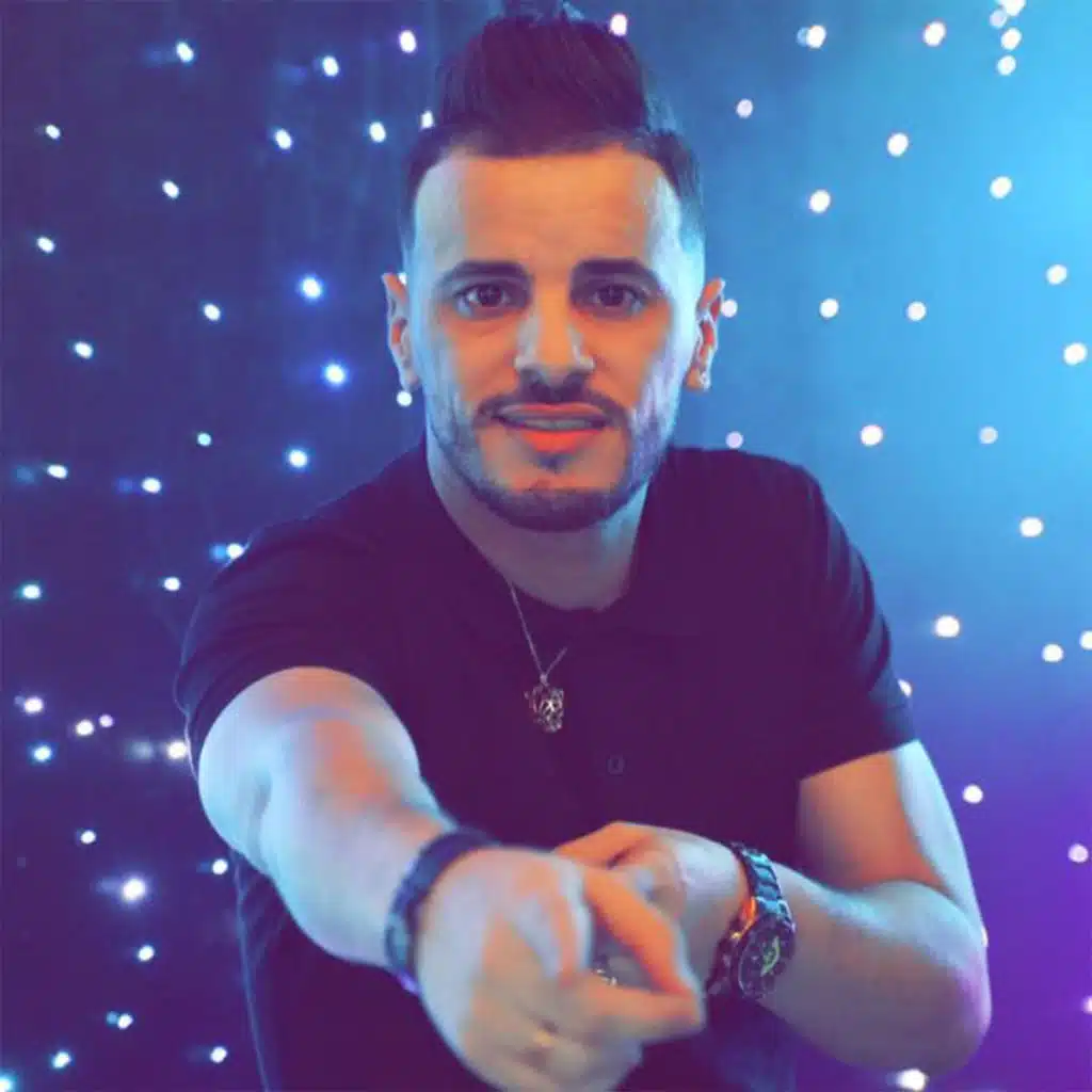 Sayi Dkhel (feat. Manini Sahar)