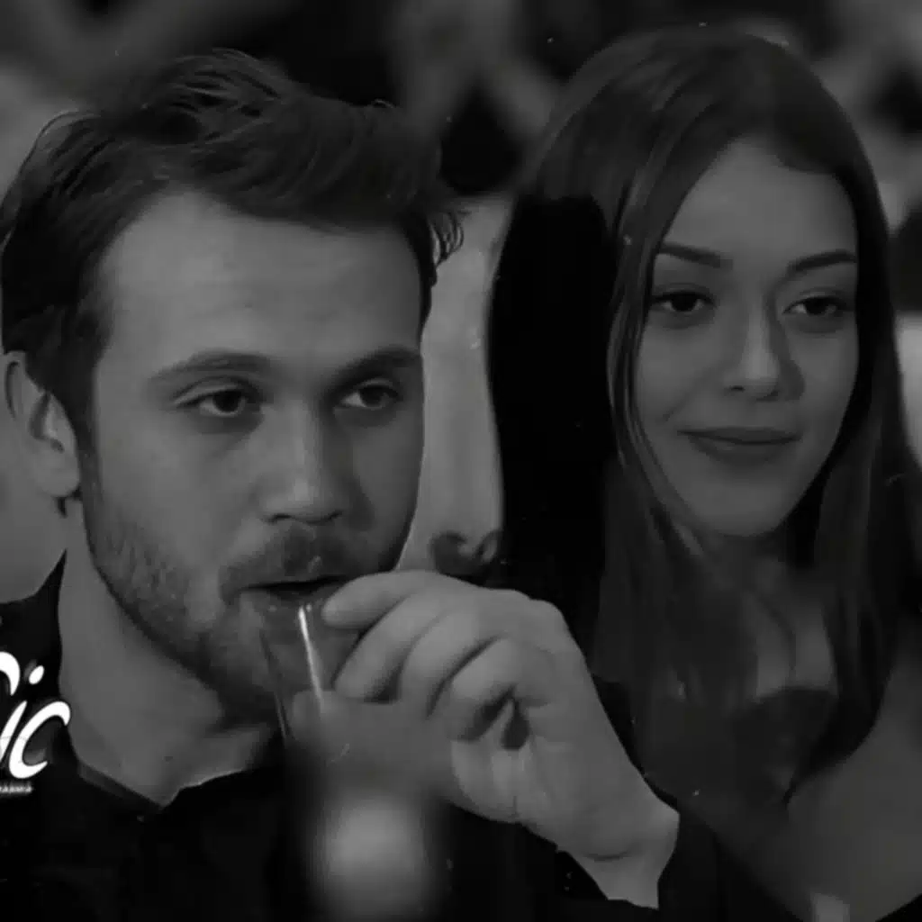 مجنون بيك ياعمري - ياحبي اشكم اشكم