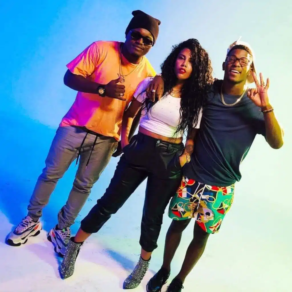 Sin Sentimientos (feat. Kimiko y Yordy)