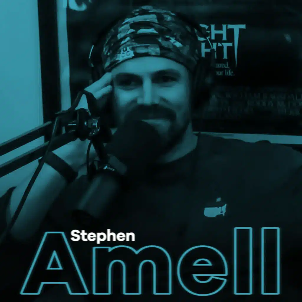 STEPHEN AMELL: Future of Heels, Return of Arrow, Sunday Scaries, Shooting Romantic Scenes & Need for External Validation