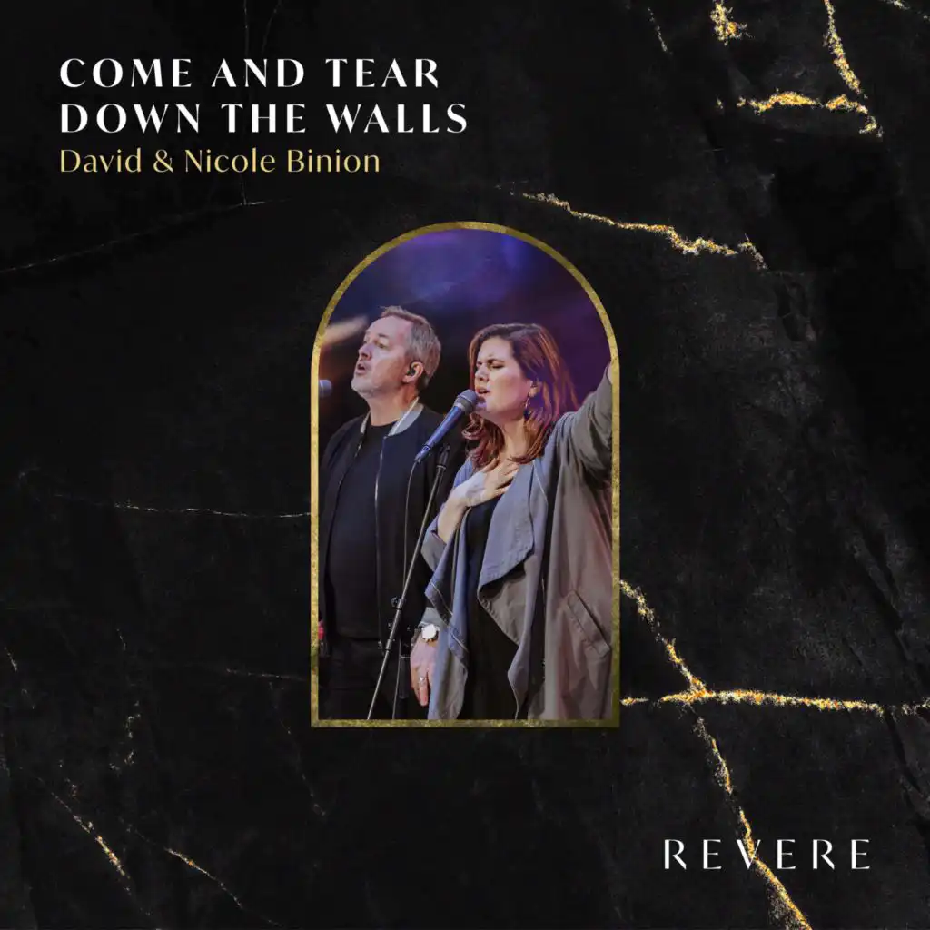 REVERE, David & Nicole Binion & Lee University Singers