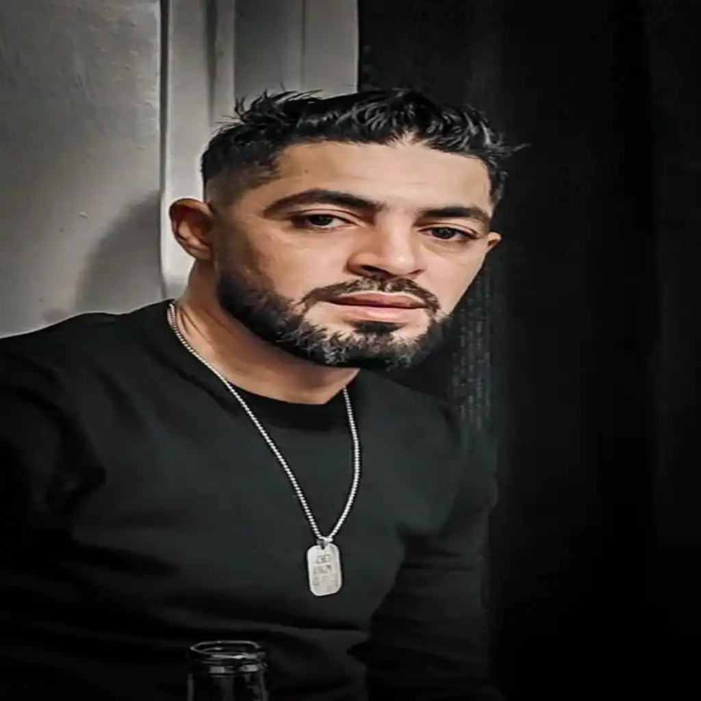 Bant Charef (feat. Zinou claviste)