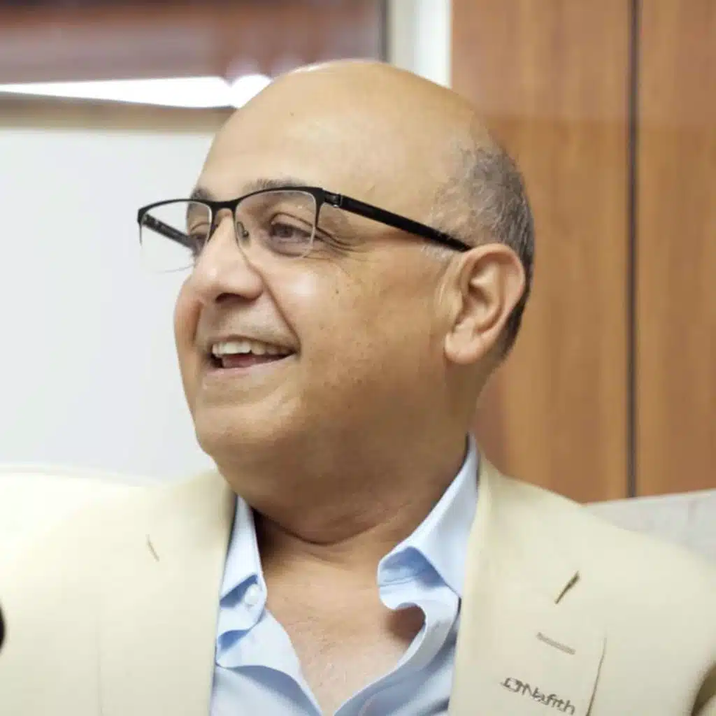 Unplugged with iSolution: Pivoting to Success: Samir Mubarak's Journey through Entrepreneurship and AI Innovation