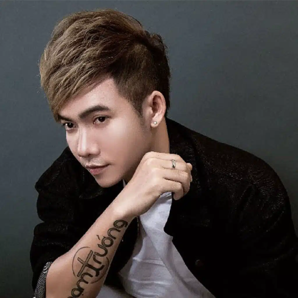 Yêu không dám nói