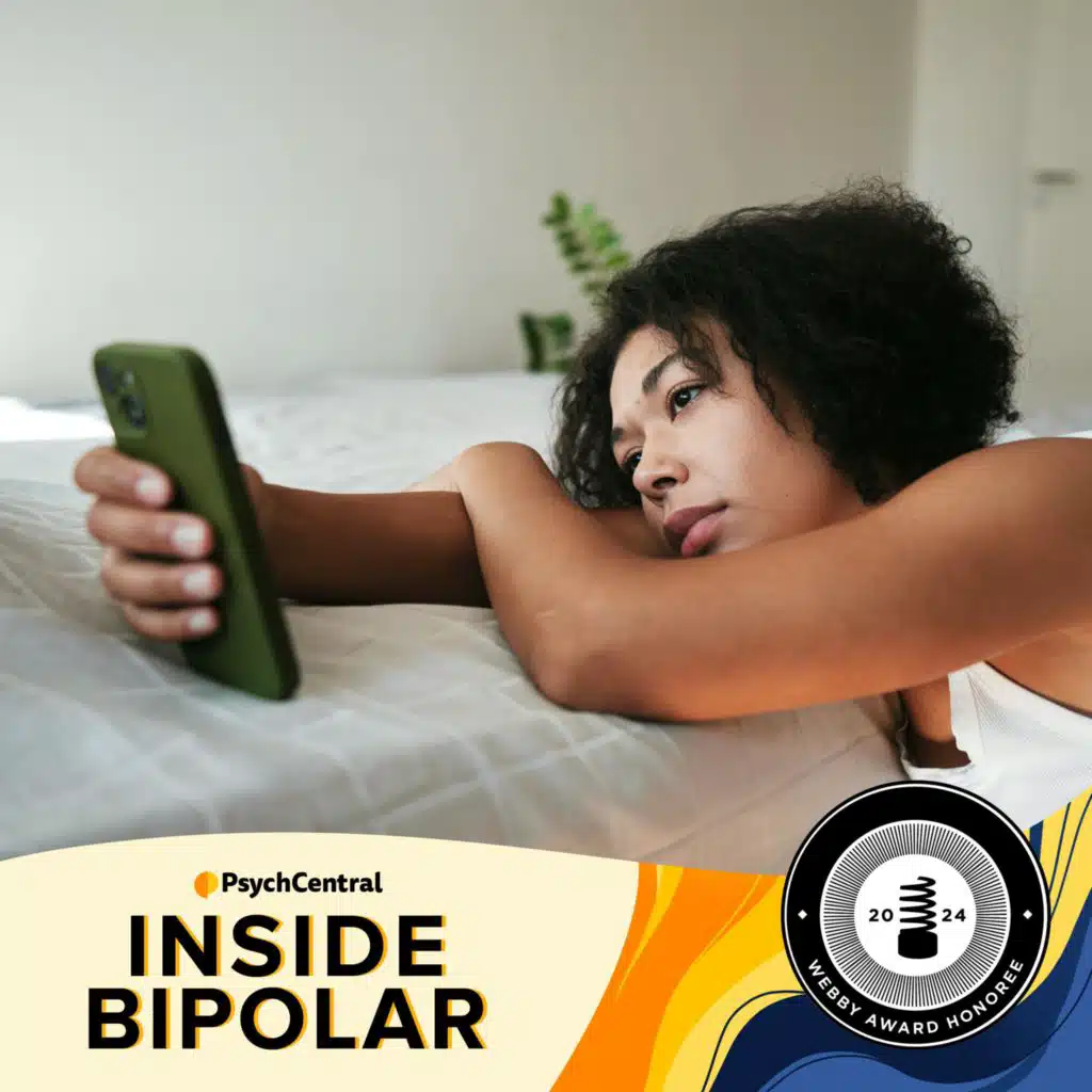Doomscrolling and Bipolar: How to Break Free
