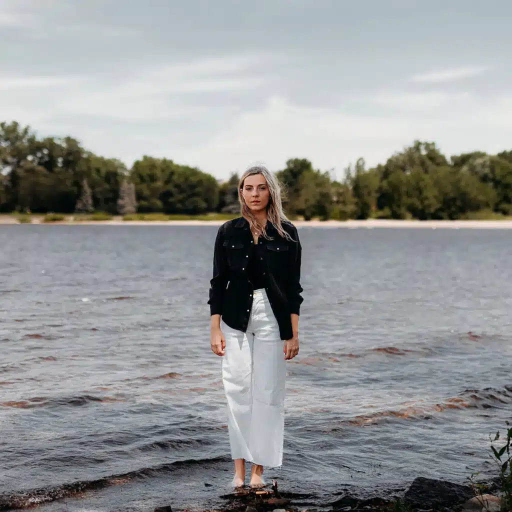 Flowers feat. Seph Schlueter