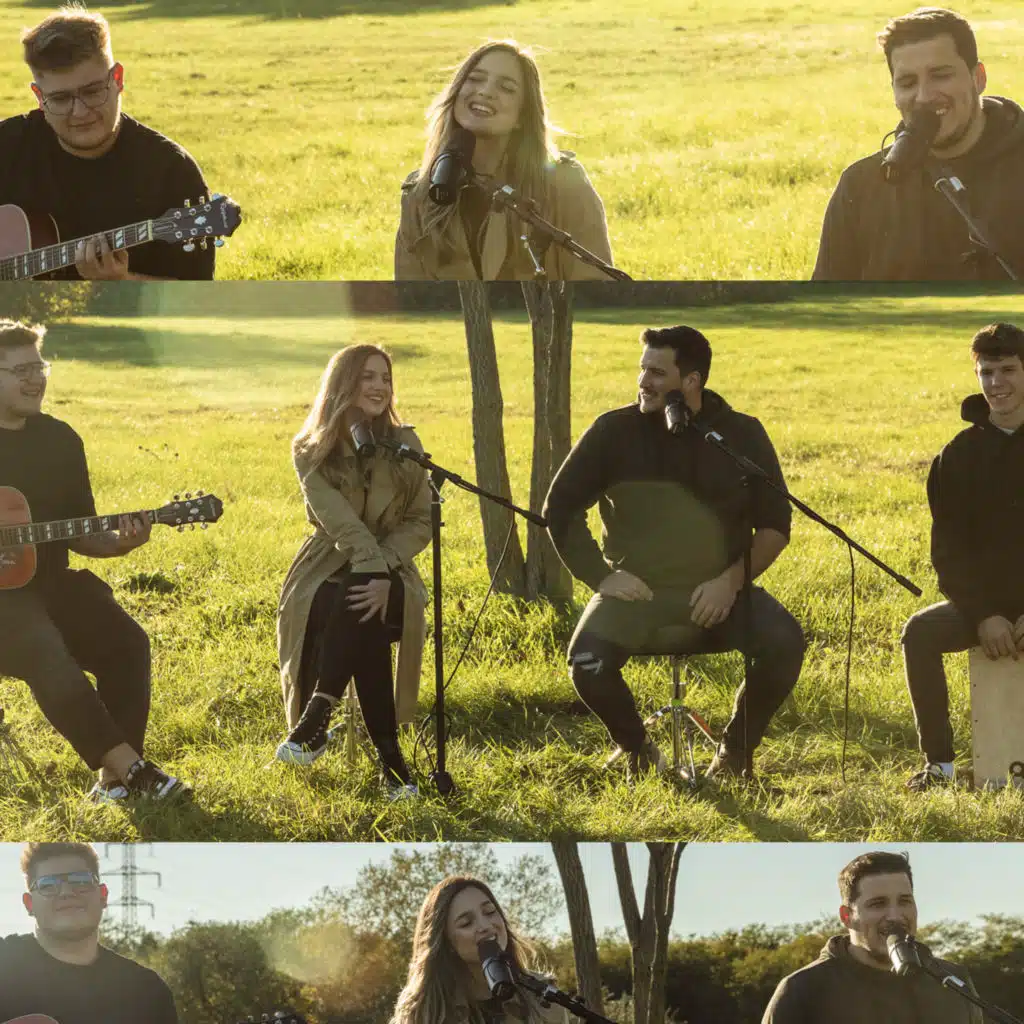 Akusztik (feat. Strausz Bogi)