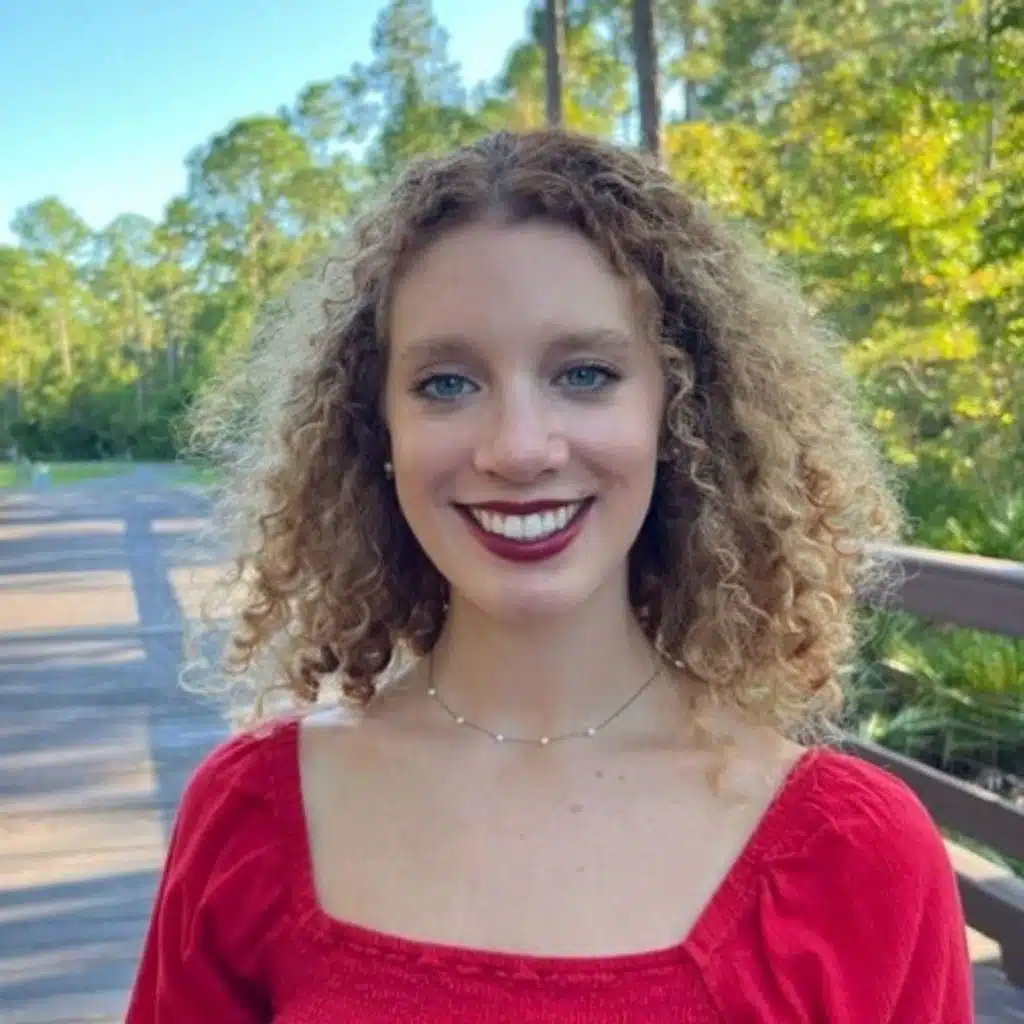 Leveraging data analytics for organic social media growth