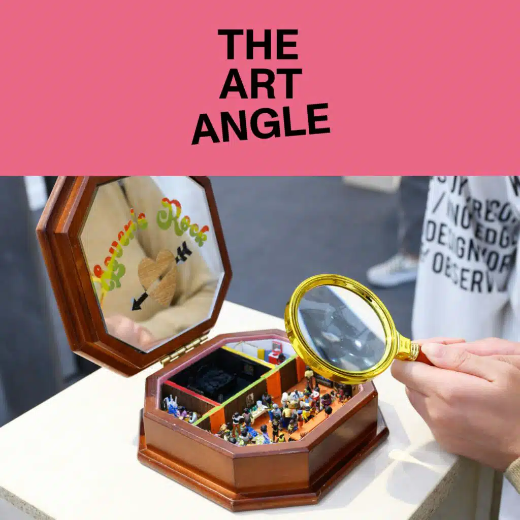 There's a Lot to Say About the 'Small Art' Trend