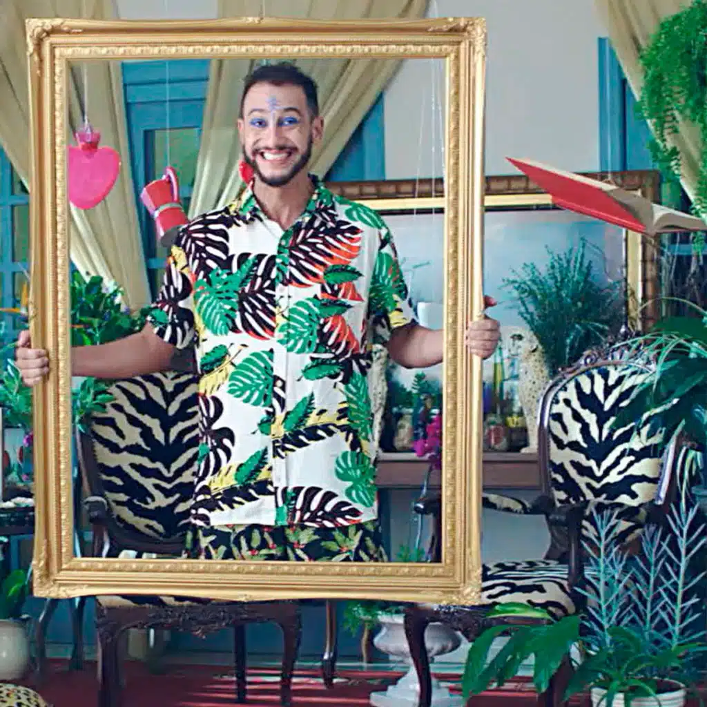 Sobre Canecas e Chá