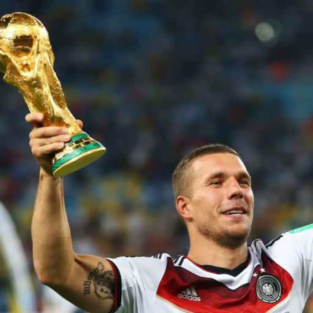 Lukas Podolski fait fortune... dans le kebab 💰