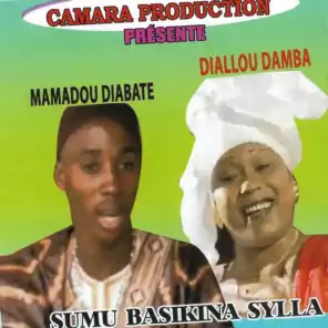 Sumu Basikina Sylla (feat. Diallou Damba)