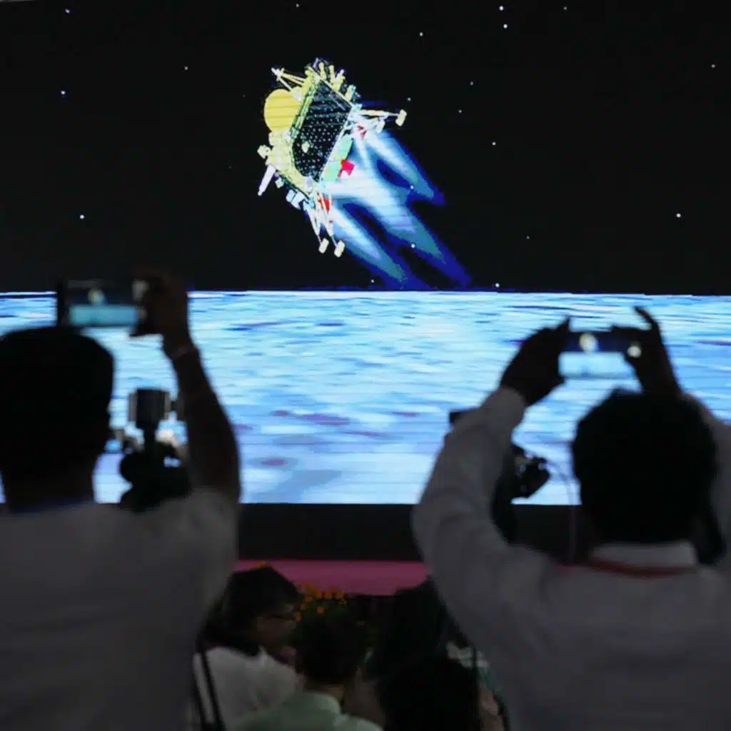 A Tale Of Two Lunar Landing Attempts