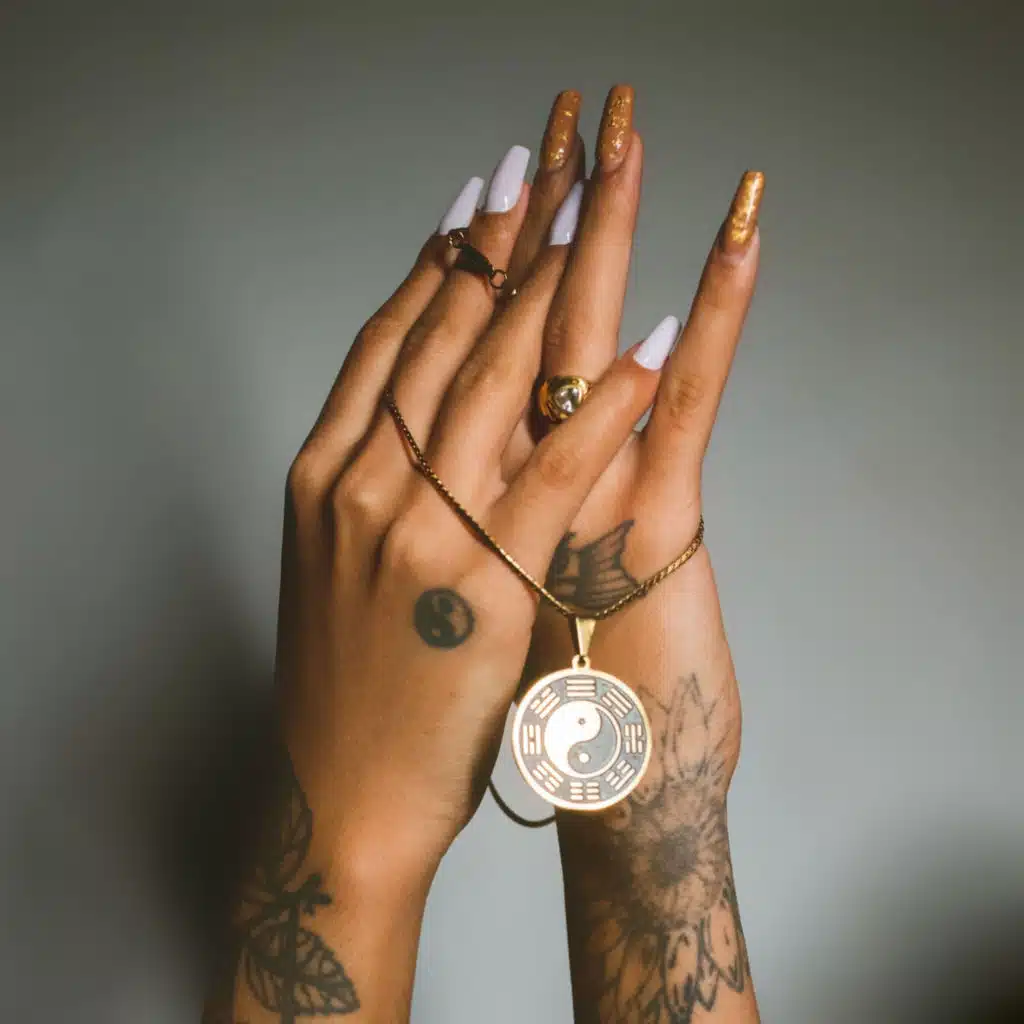 Tasha & Tracie & Pizzol