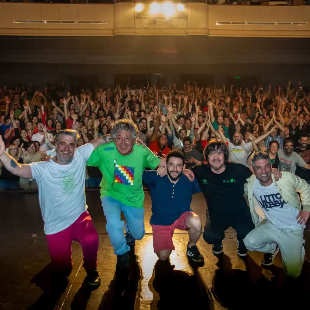 En el Teatro Municipal de Olavarría (En Vivo)
