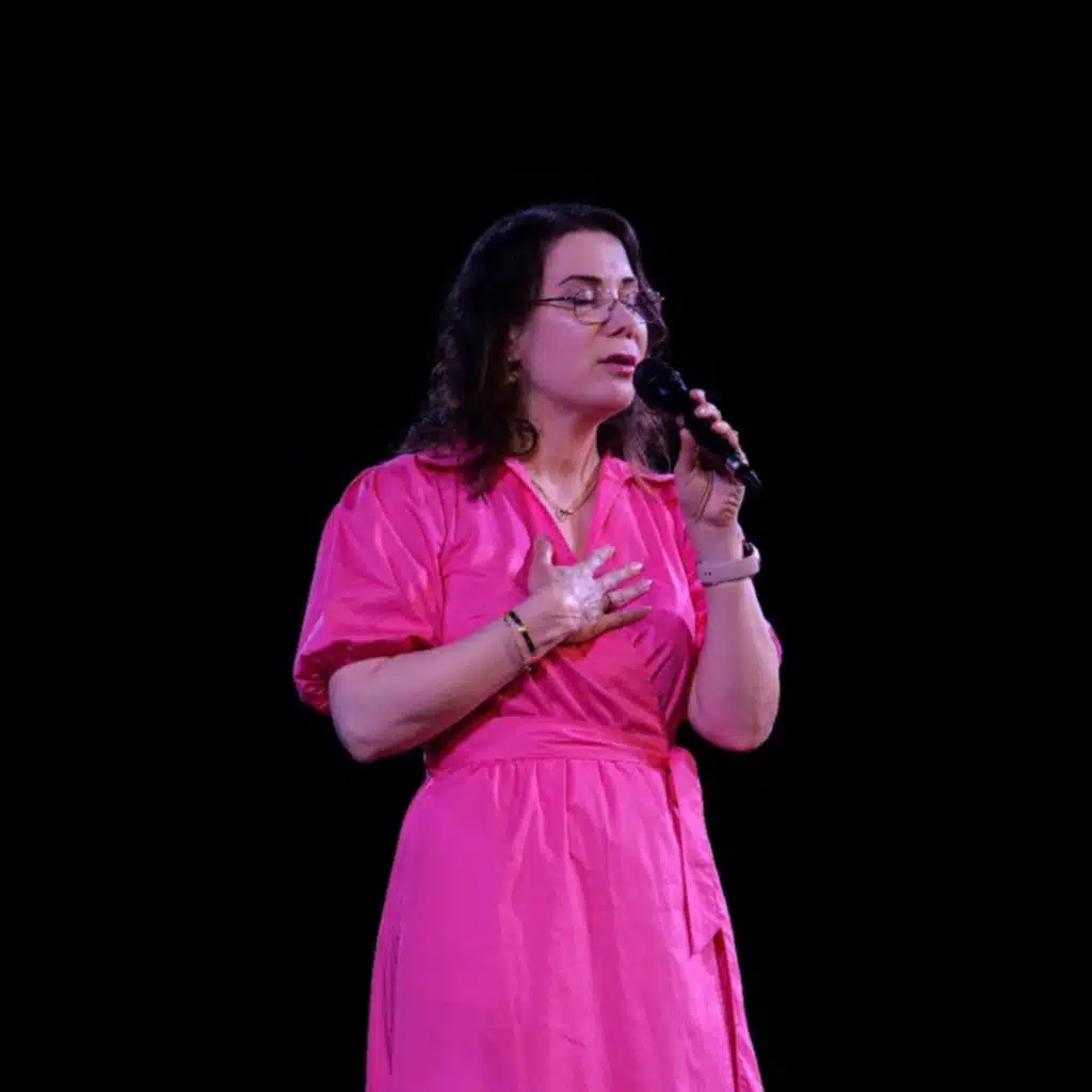 فيك ياكل الاماني