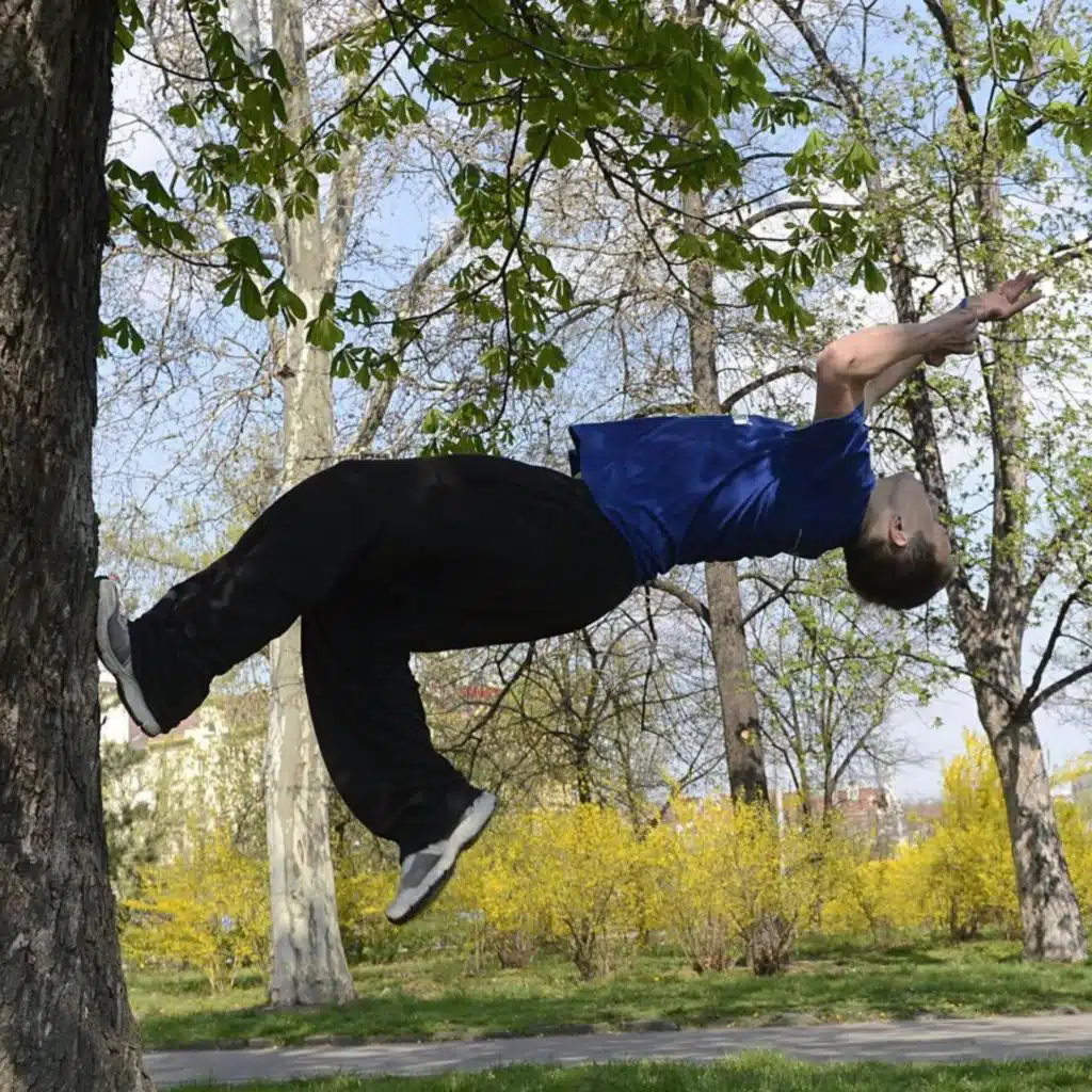 Kinderhörspiel und Geschichten - Drei Akrobaten und zehntausend Piraten