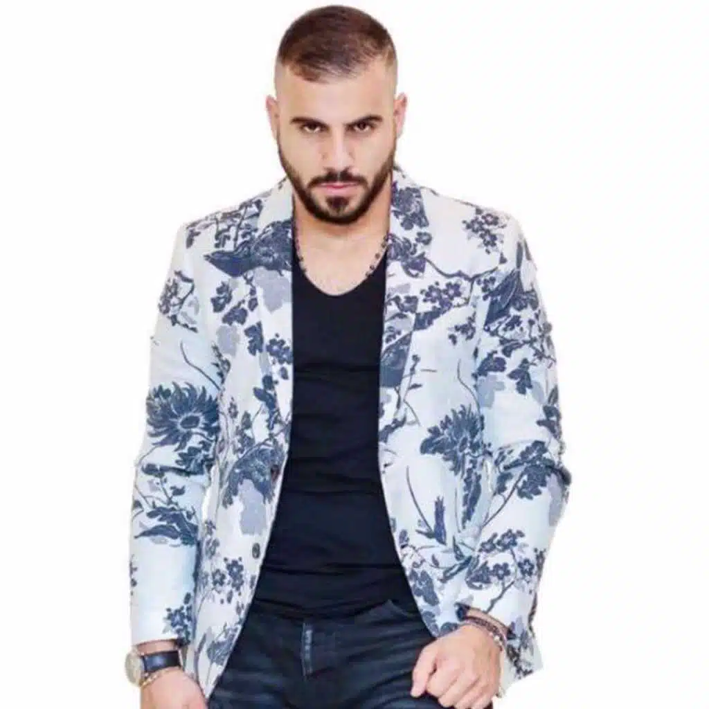 قربت لقيامه تقوم