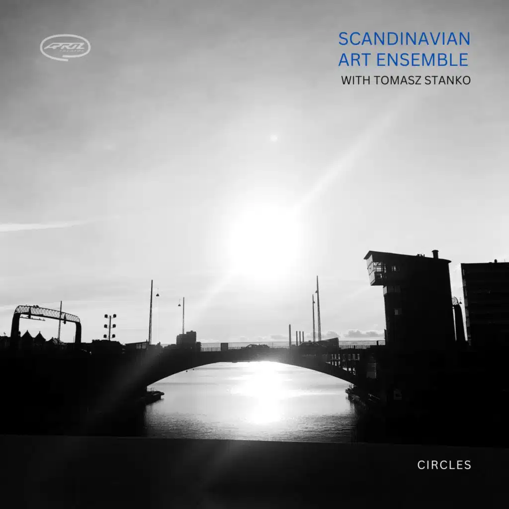 Circles (feat. Tomasz Stańko)