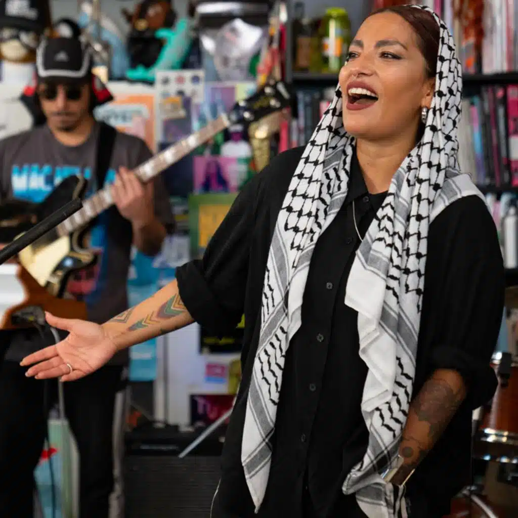 Vida (En Vivo en NPR Tiny Desk)