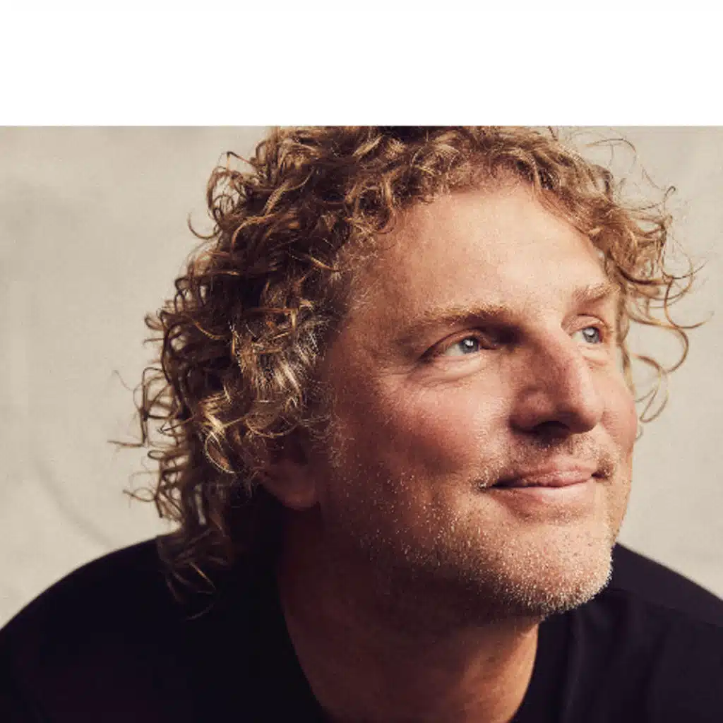 Mark Bryan of Hootie and the Blowfish