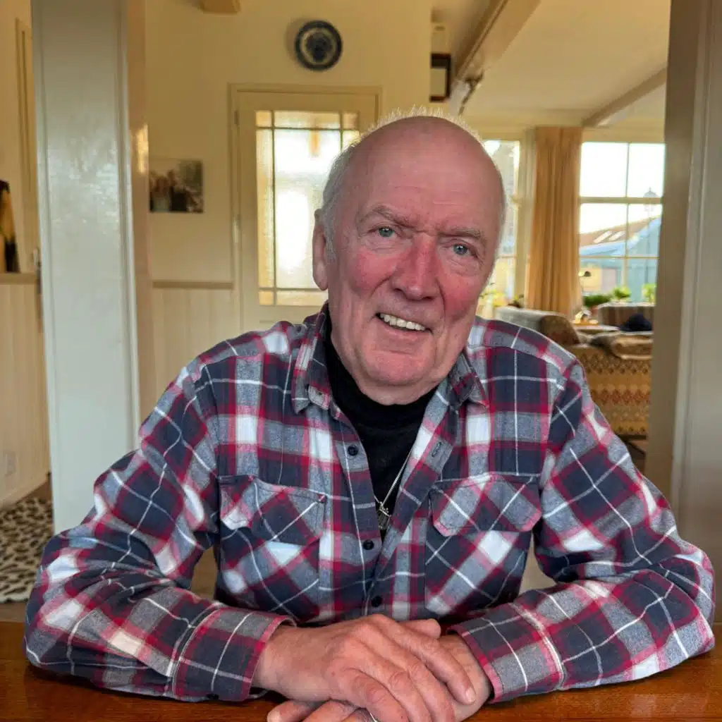 Harry Slinger, zanger Drukwerk: ‘Geld maakt niet gelukkig, gelukkig zijn maakt rijk’