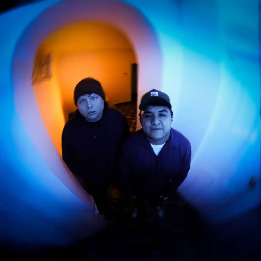 Nik Aparcana & Ginola