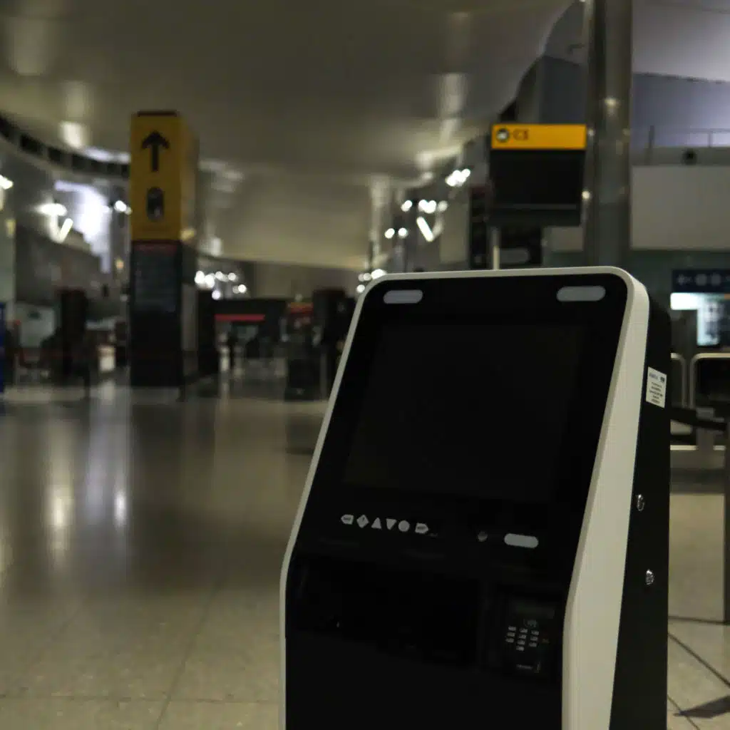 A fire causes power outage at Heathrow, spurs flight chaos