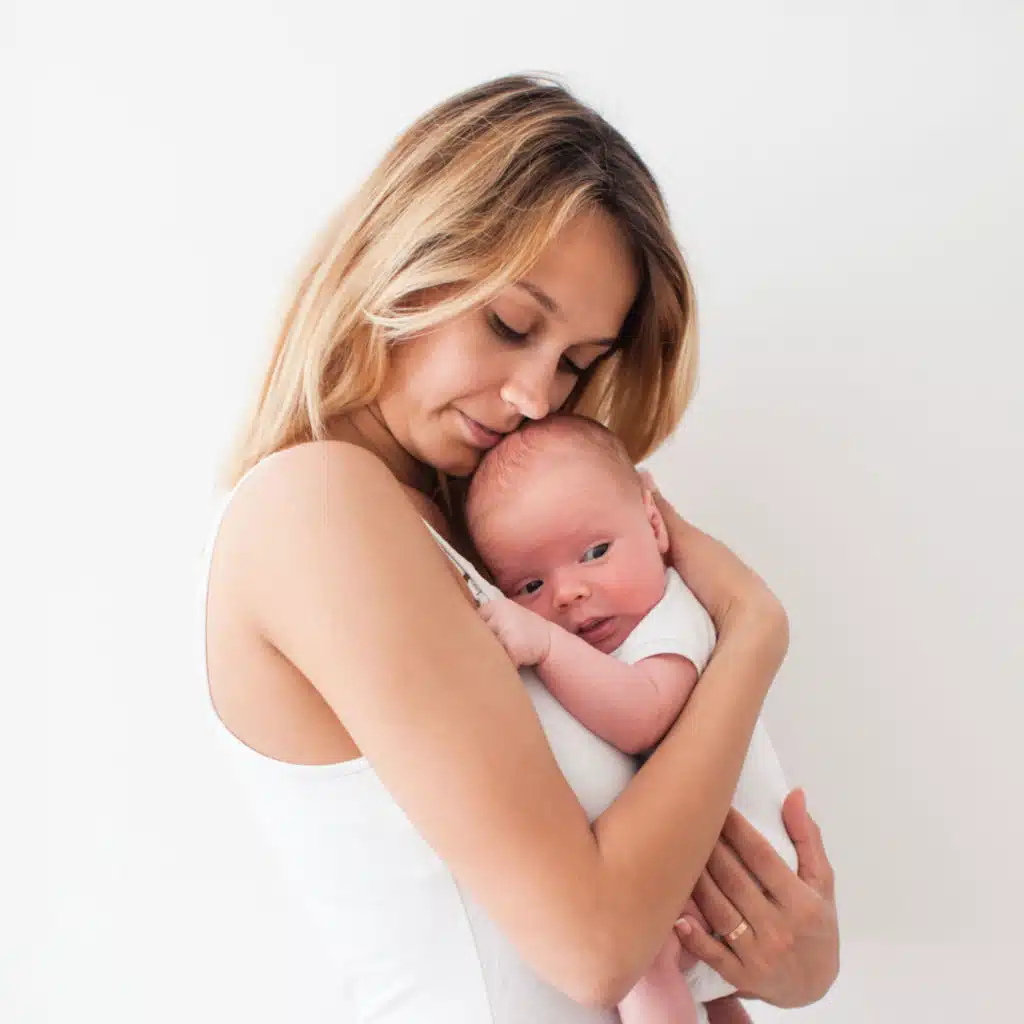 Baby's Moonlit Nocturne: Calm Piano Music