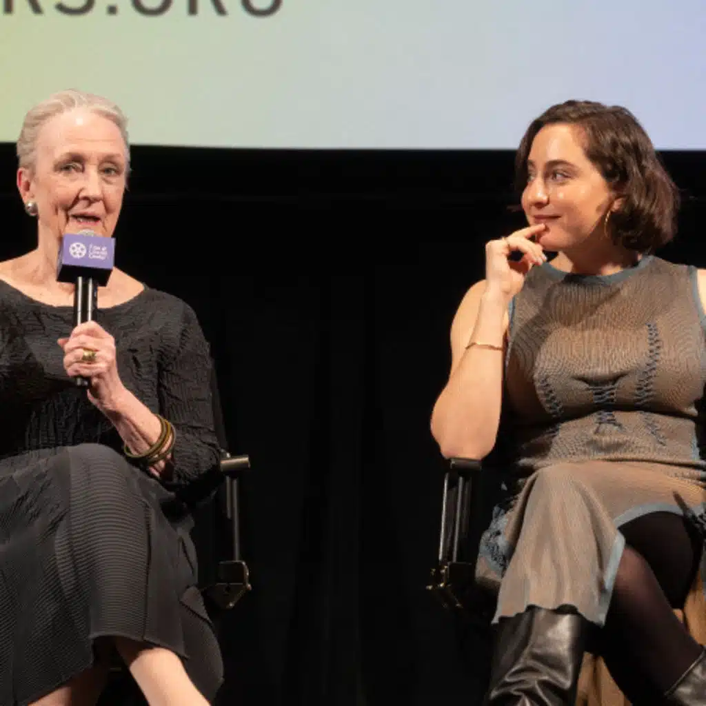 #585 - Sarah Friedland, Kathleen Chalfant, Carolyn Michelle, and H. Jon Benjamin on Familiar Touch