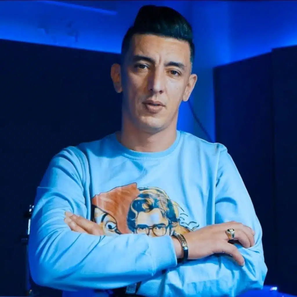 Riyah Galbek Meni Rah Mgayeh (Live)