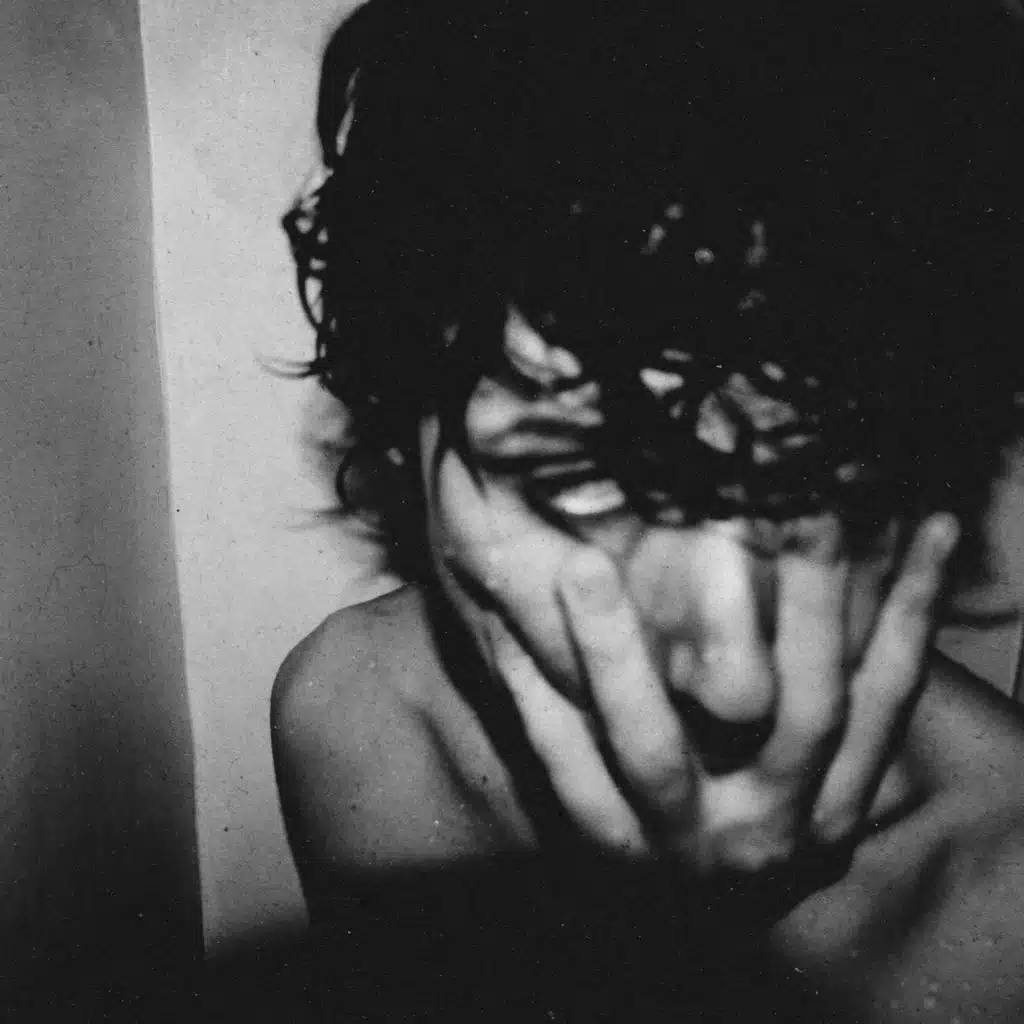 ELLiS·D