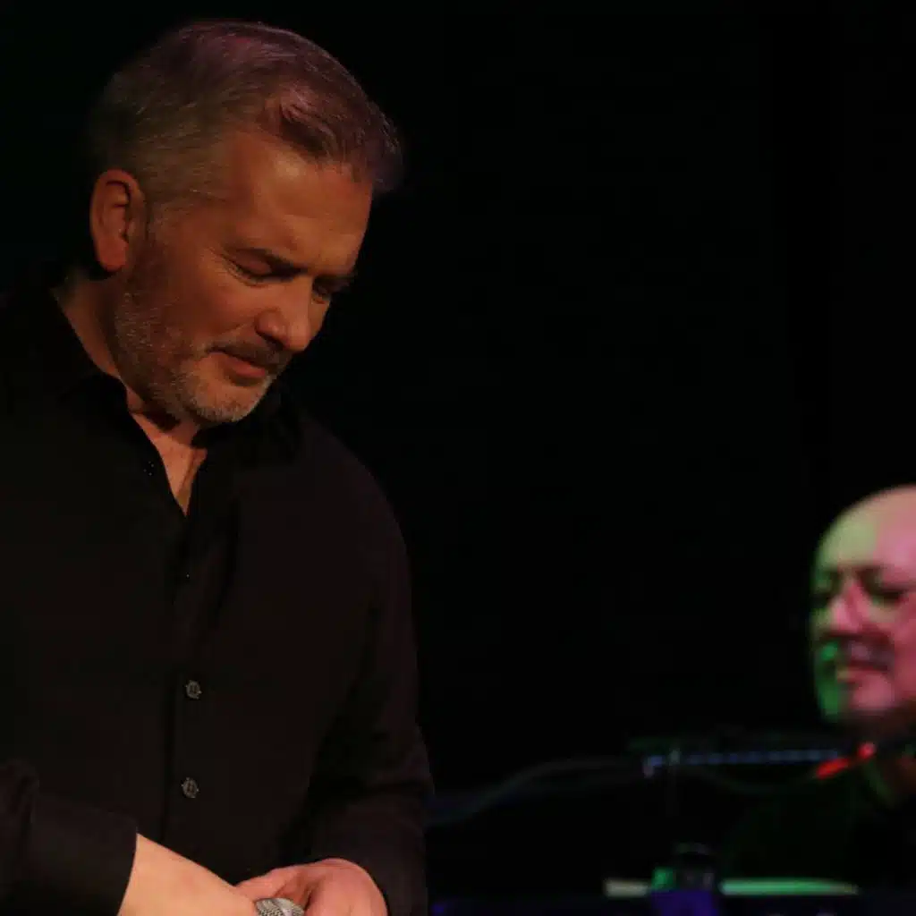 OTRO TANGO (Live) [feat. JORGE FOSCALDO]