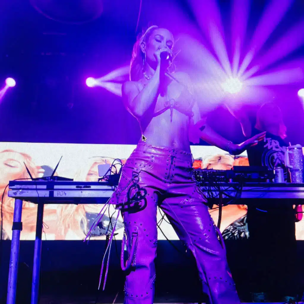 More Is More (Dave Audé DUB)