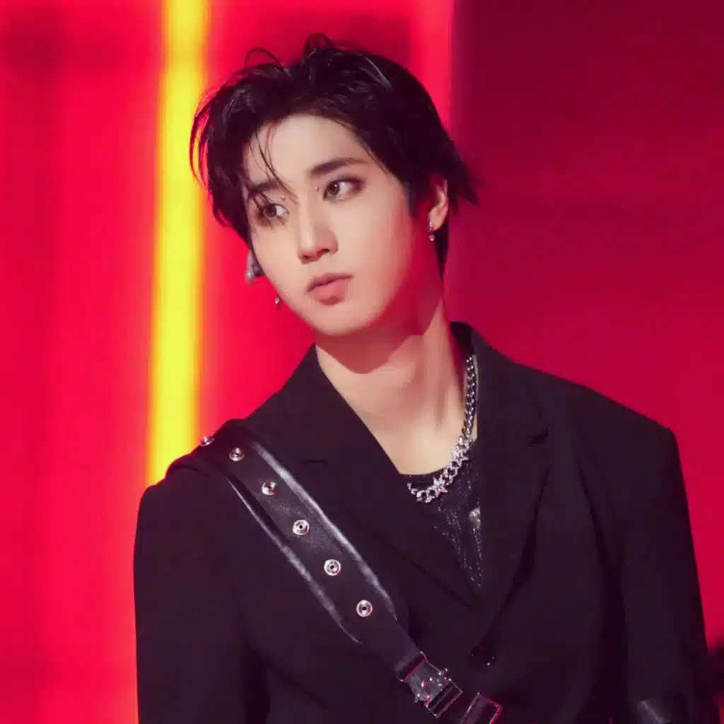 Part 3: Stray Kids' Han Says He Got ‘Scolded’ for Briefly Showing His Tattoo