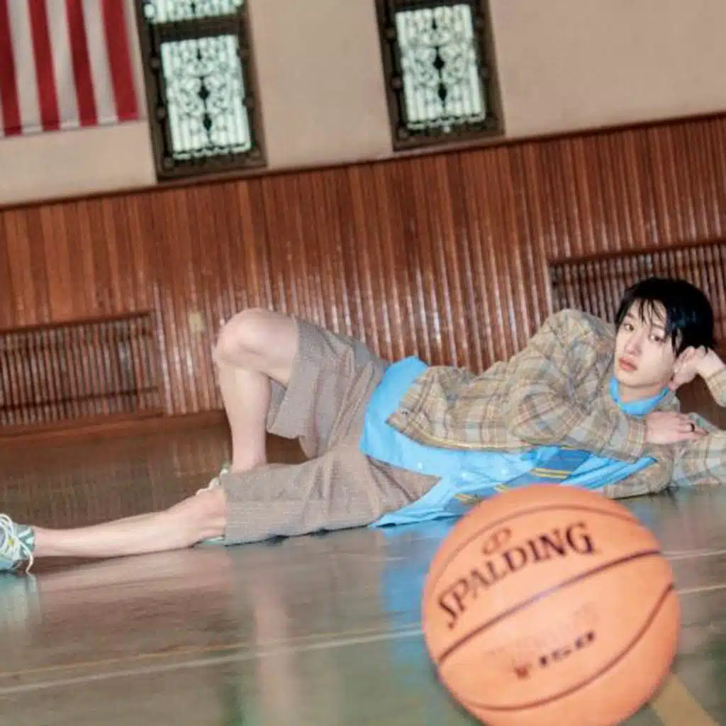 I want to stay with stray kids for a long time Bang Chan Stray Kids leader article 