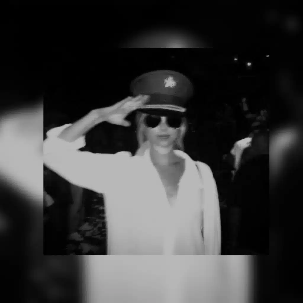 سوري صمخه: حرام عليك تتركني وعني تغيب