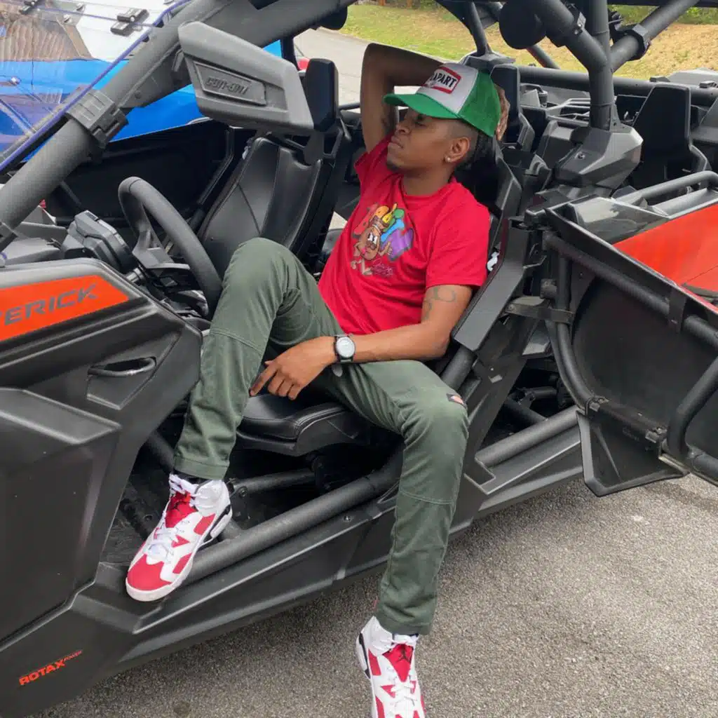 Shawty Bad Af (feat. Ezzy Gottem & Breezy)