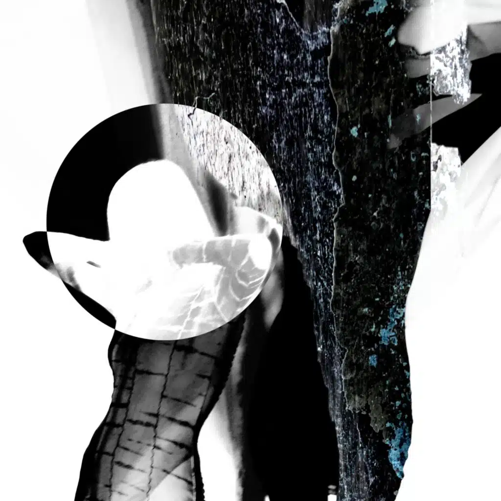 Держит прочно