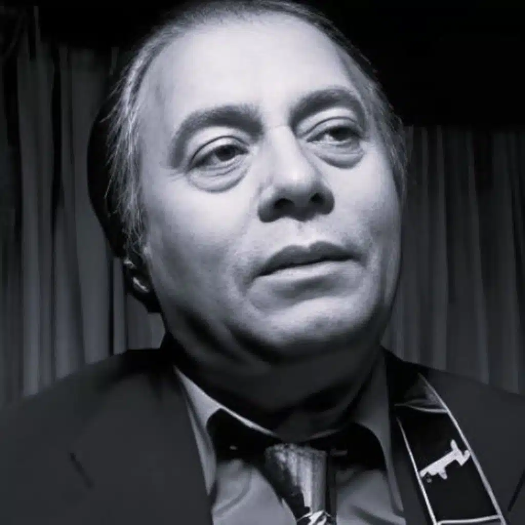 Kostas Soukas & Dimotiko Paradosiako Sygrotima Elatos