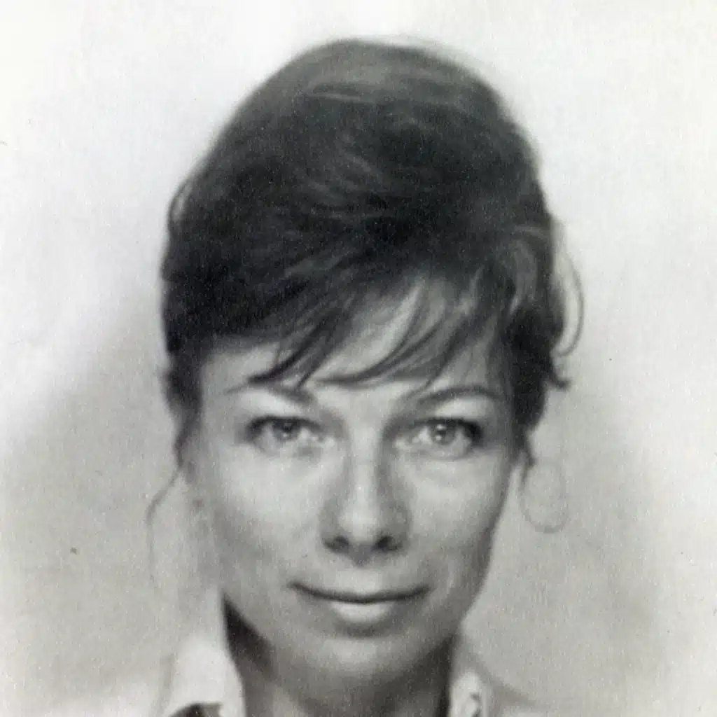 Virginia Held, Feminist Transformations of Moral Theory - The Self And Relationships