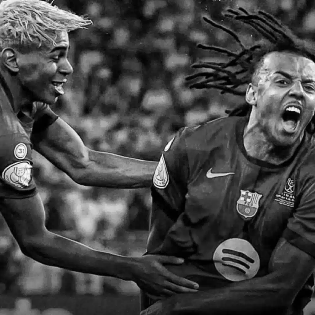 MÉS QUE UN CLUB.
