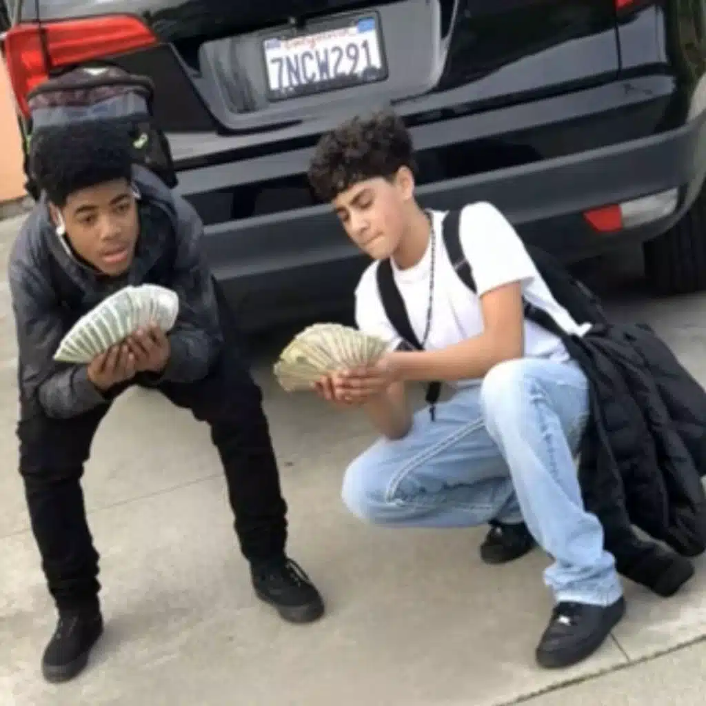 LLKEV Finna Spin For Bro