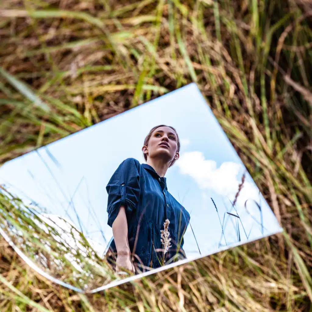 Common objects, uncommon phobias: Grass, reflections, and buttons