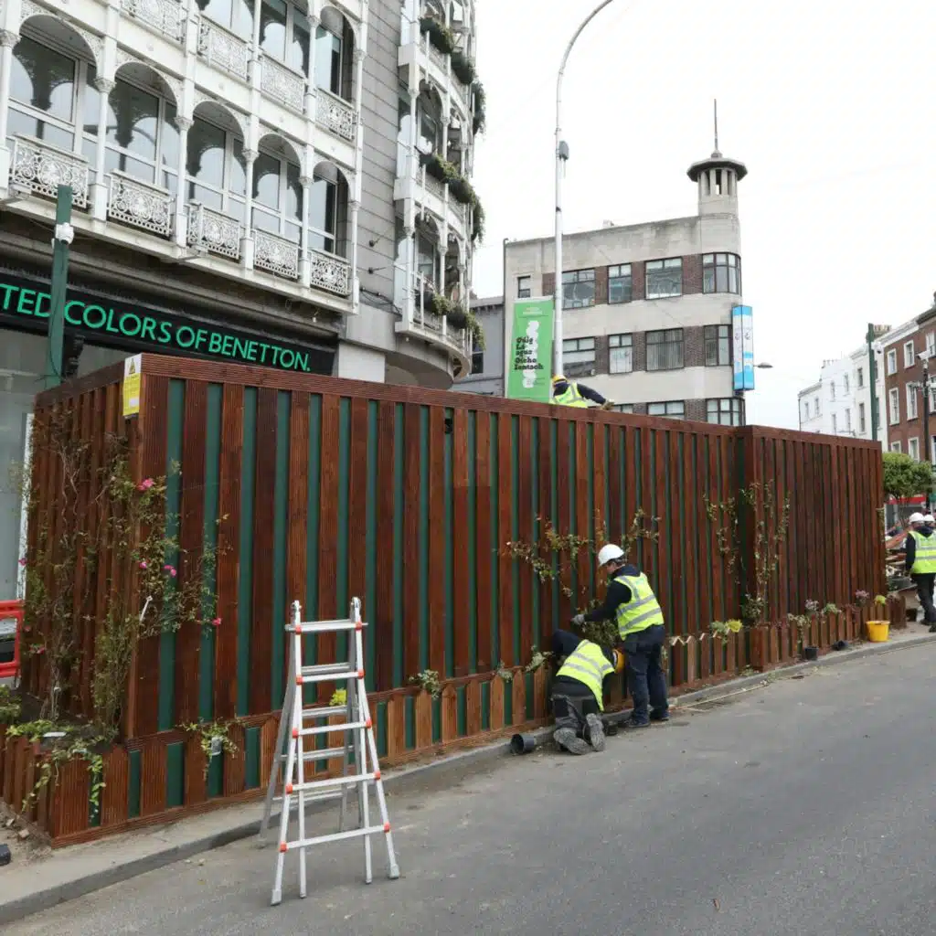 Why are there no public toilets in Dublin?