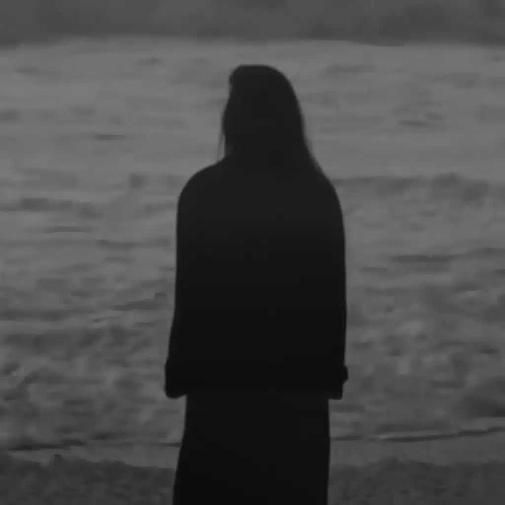 Asjal Ruwhi (feat. Thoriq Aziz)