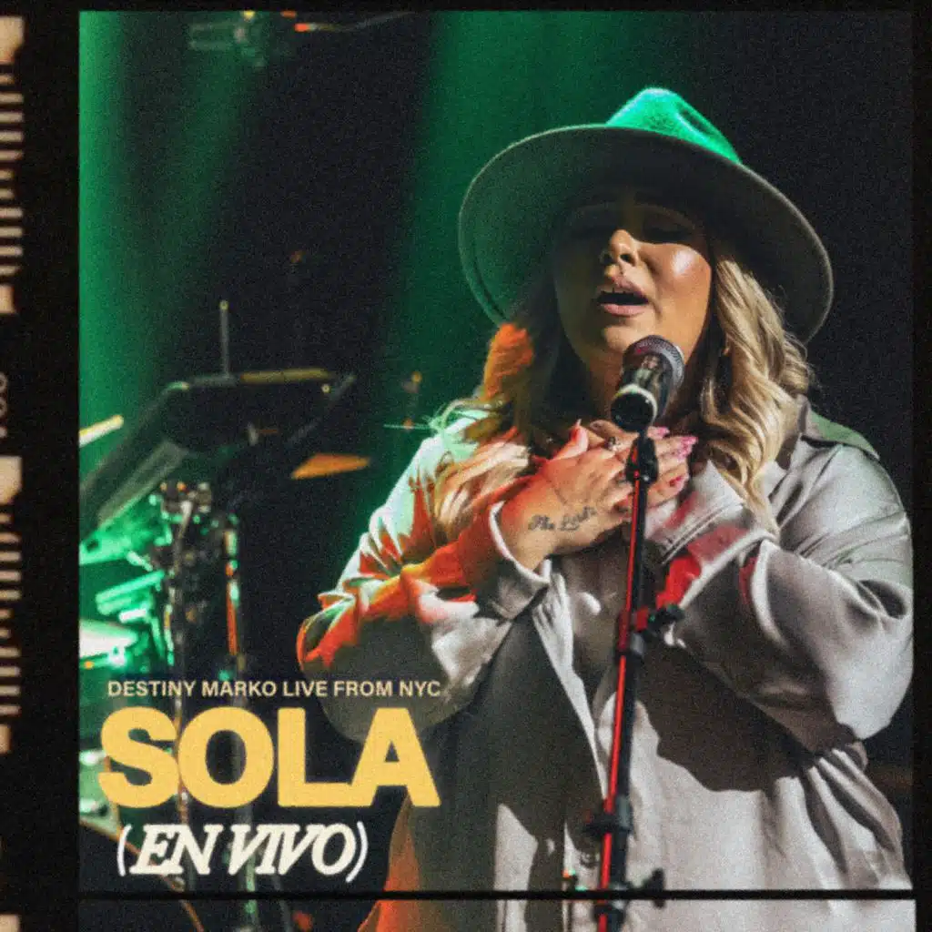 SOLA (En Vivo)