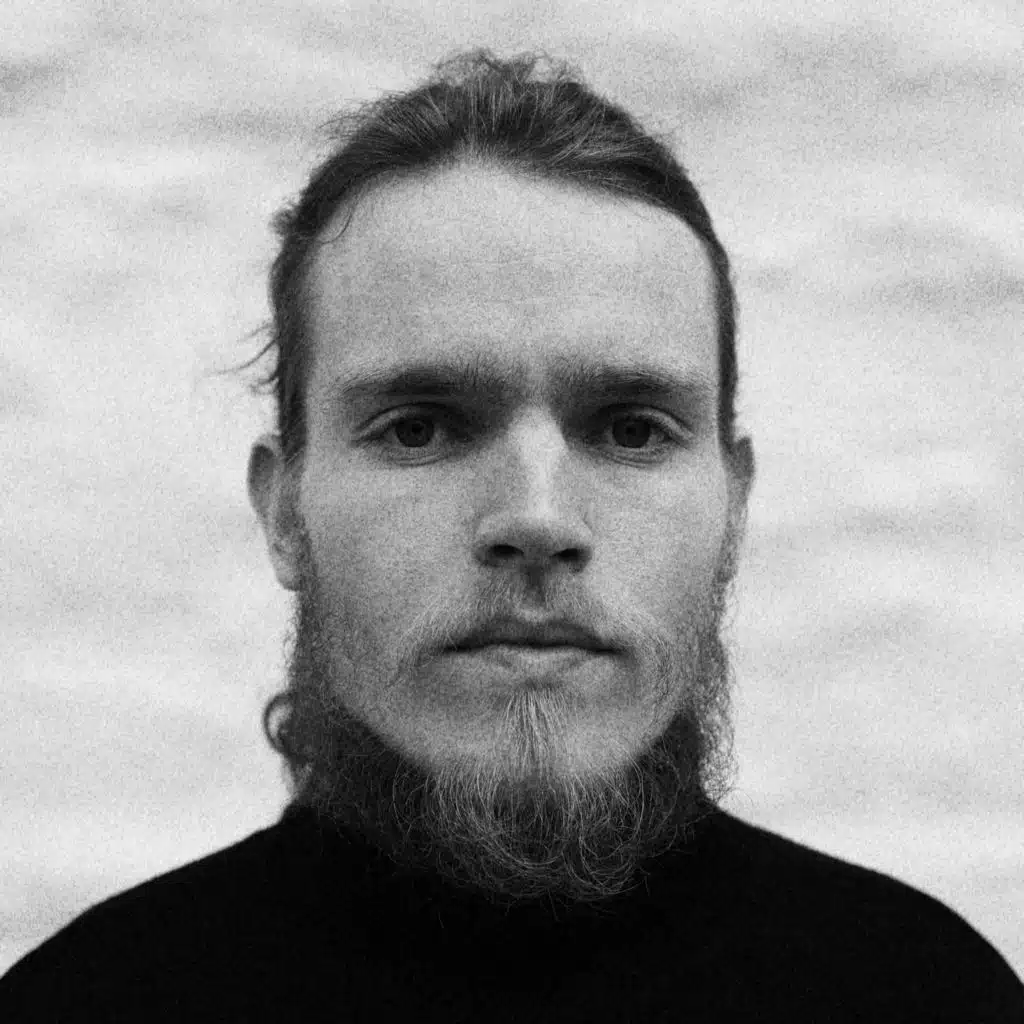 Бог любит мужчину