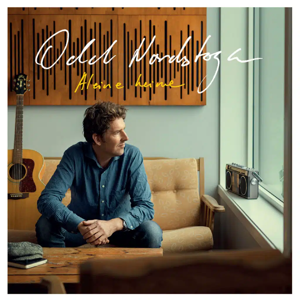 Jul i svingen (Acoustic / Bonus Track)